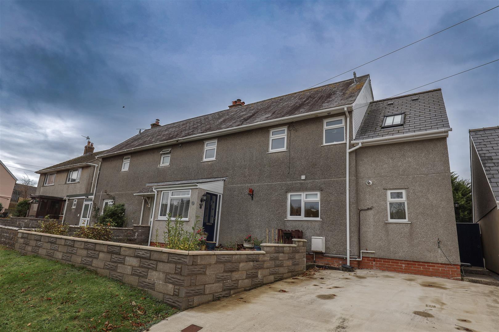 10 Ewenny Road, Wick, Nr Cowbridge, Vale of Glamorgan, CF71 7QA